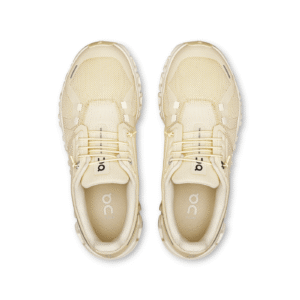 Alternative view of On Running Cloud 6 Castor ivoire